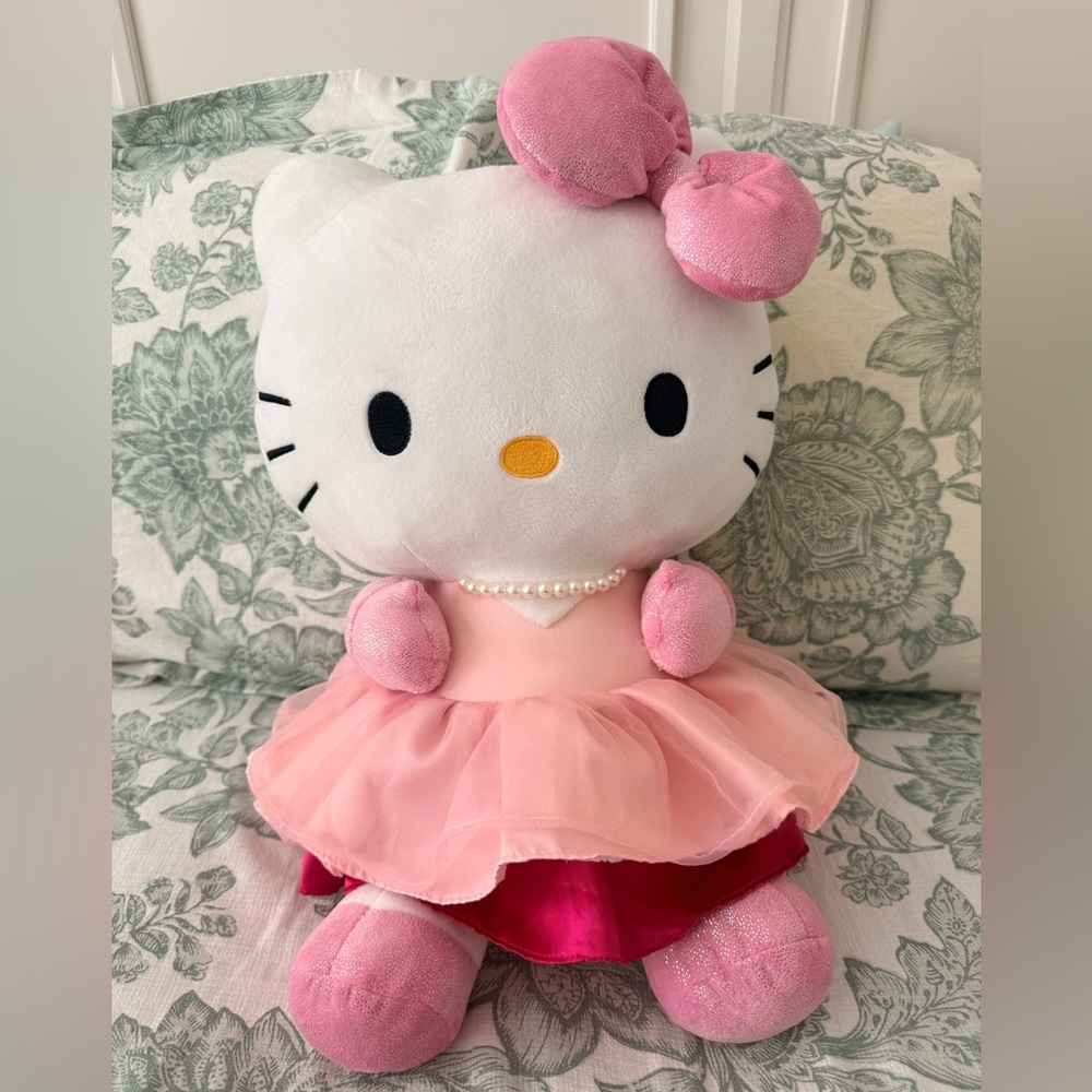 Hello Kitty Plush- Universal Studios Singapore